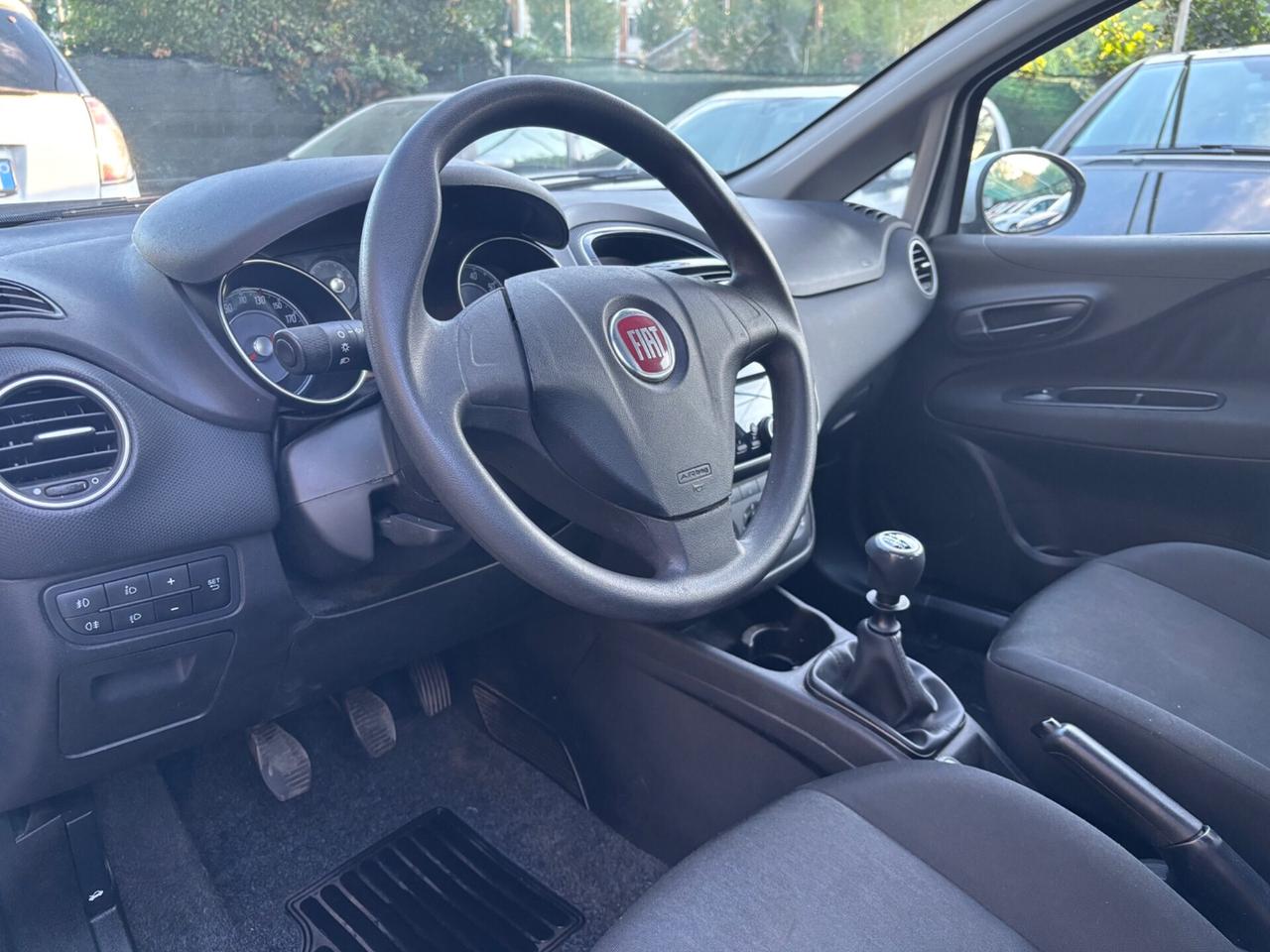 Fiat Punto 1.4 8V 5 porte METANO Lounge OK NEOPATENTATI