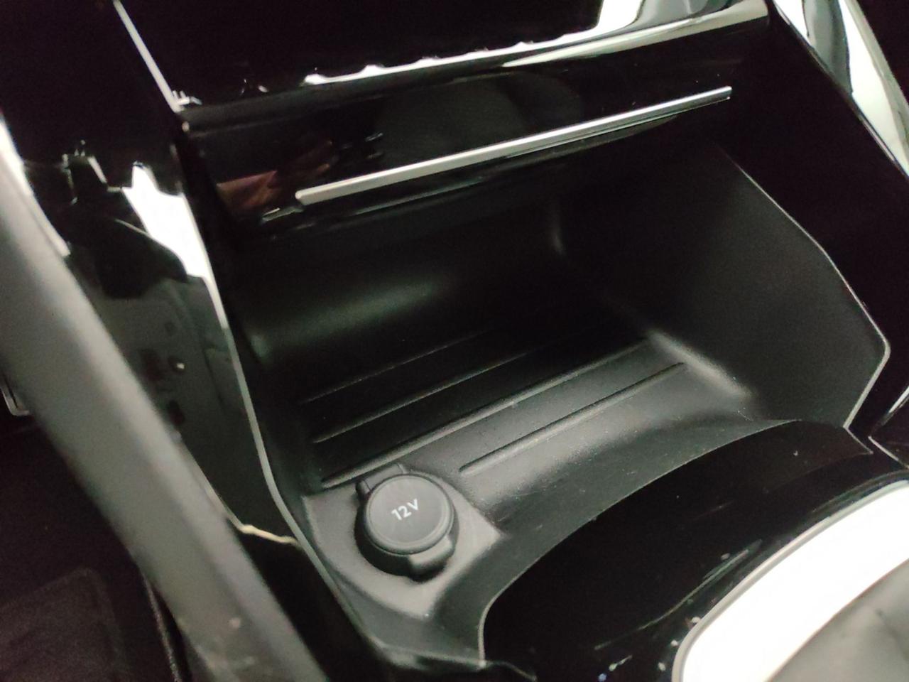 PEUGEOT 208 II 2023 1.2 PURETECH 100CV ALLURE