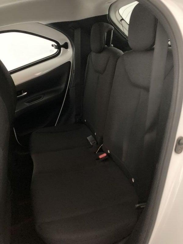 Toyota Aygo X 1.0B (72 CV) Active