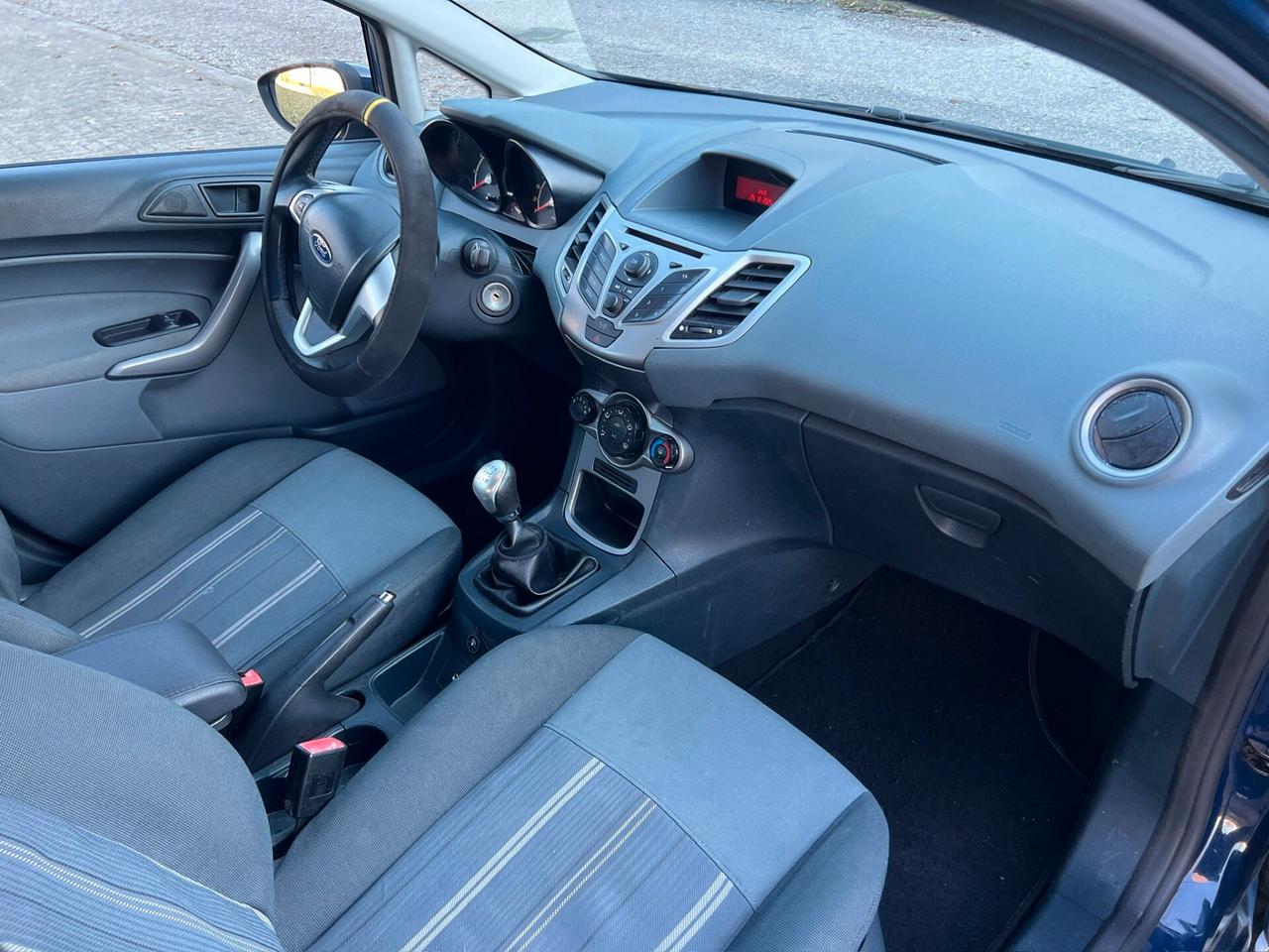 Ford Fiesta 1.4 5 porte Bz.- GPL Titanium