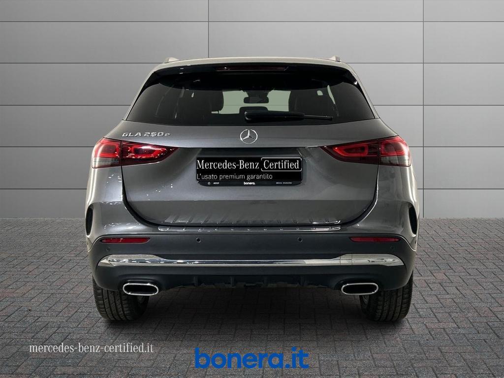 Mercedes GLA 250 250 EQ-POWER Premium Speedshift DCT AMG 8G