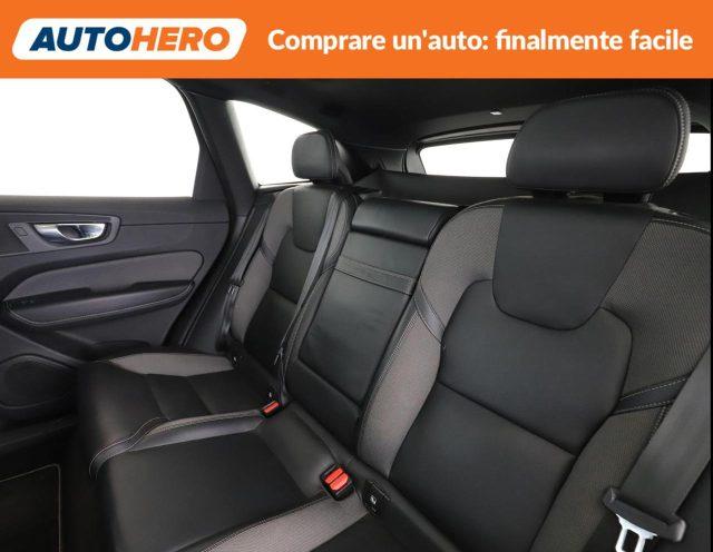 VOLVO XC60 B5 AWD Geartronic R-design