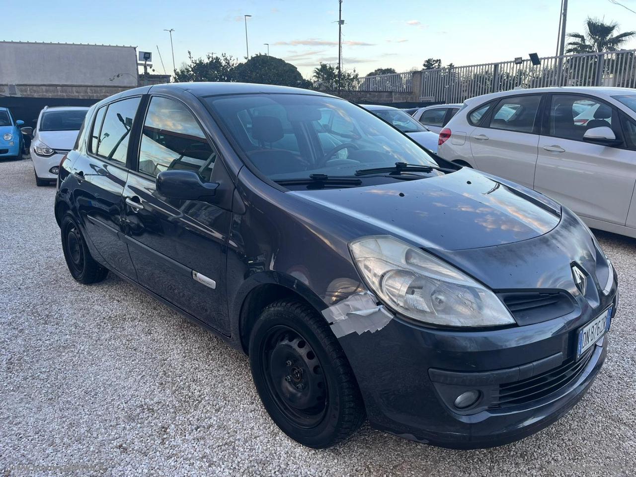 RENAULT Clio Storia 1.2 16V 5p. Dynamique