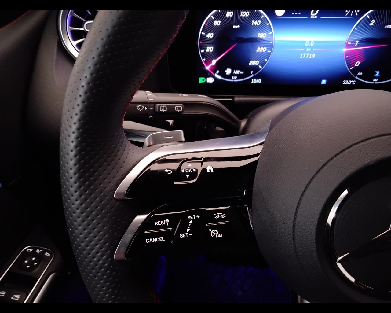 Mercedes-Benz Classe B - W247 2023 - B 180 d AMG Line Advanced Plus auto