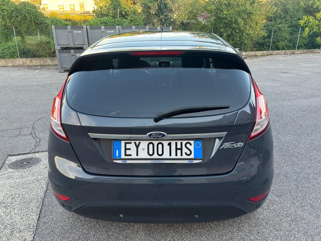 Ford Fiesta 1.5 TDCi 75CV 5 porte Neopatentati