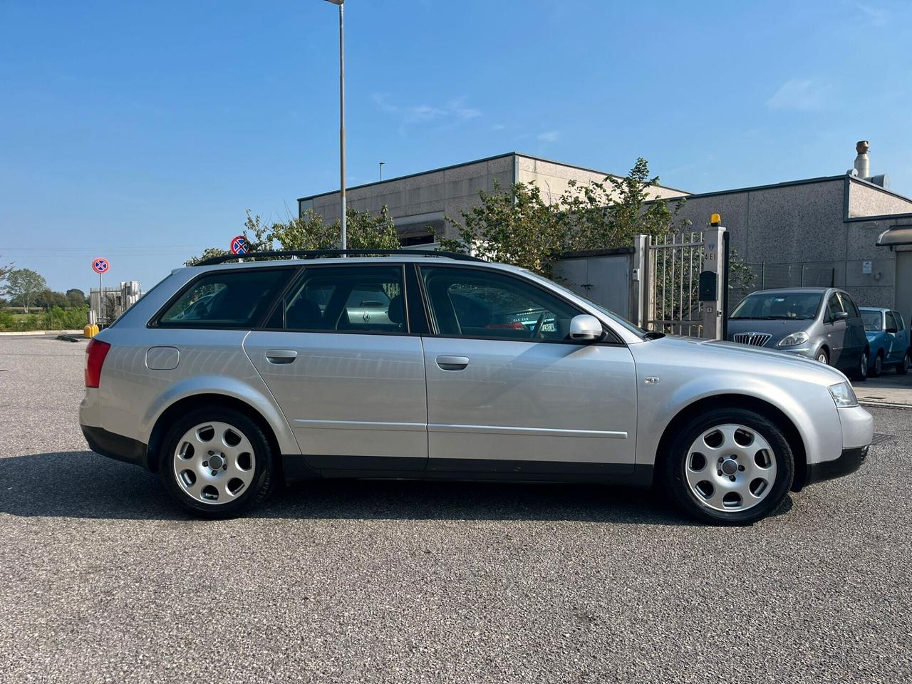 Audi A4 2.0 16V FSI BENZINA 140.000 KM