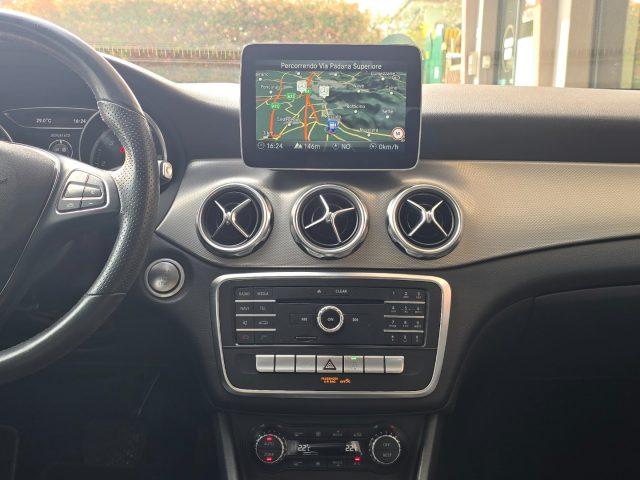 MERCEDES-BENZ GLA 200 d Automatic Navigatore RetroCamera Xenon + LED