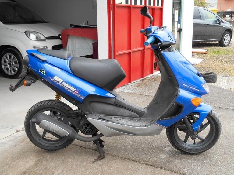 Aprilia SR 50 APRILIA SR 50