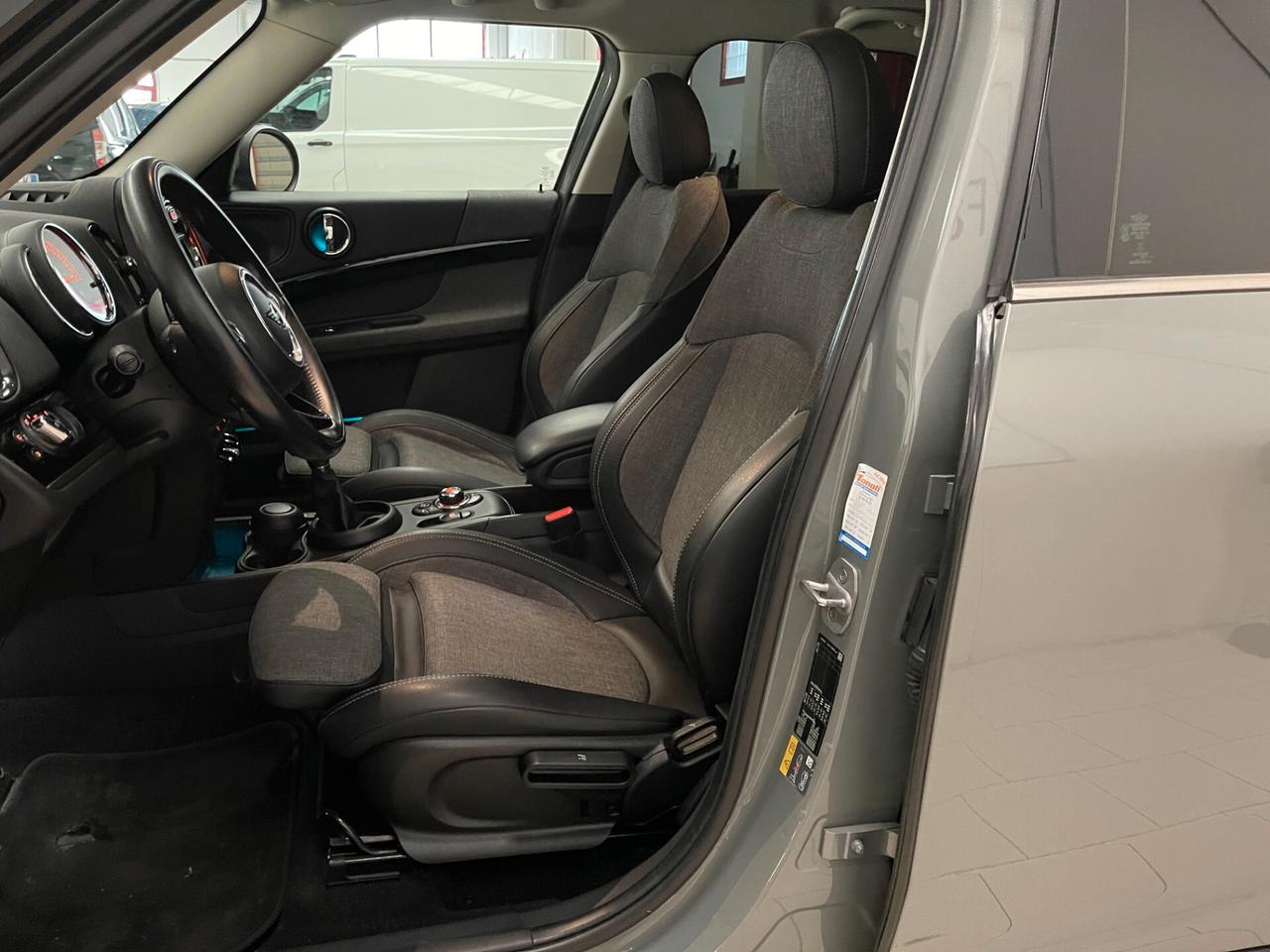 Mini Cooper S Countryman SE Hype 1.5 all4 c.auto-Ok Neopatentati-LEGGI SOTTO