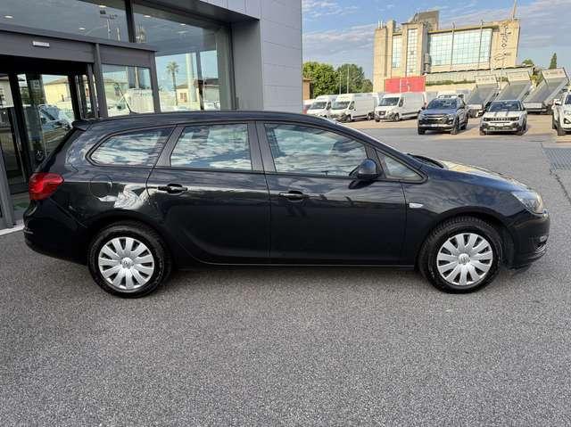 Opel Astra Sports Tourer 1.7cdti Business 130cv VAN N1 5Posti