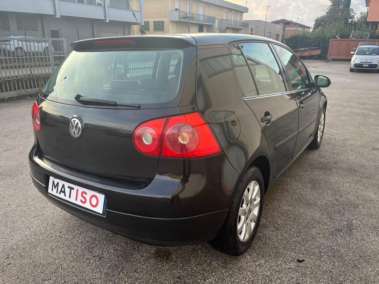 Volkswagen Golf 1.9 TDI 5p. Sportline