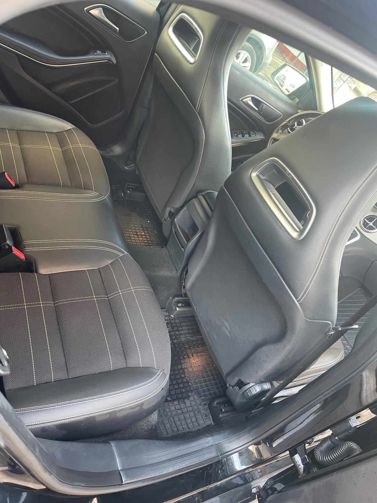 Mercedes-benz GLA 220 CDI Automatic 4Matic Premium