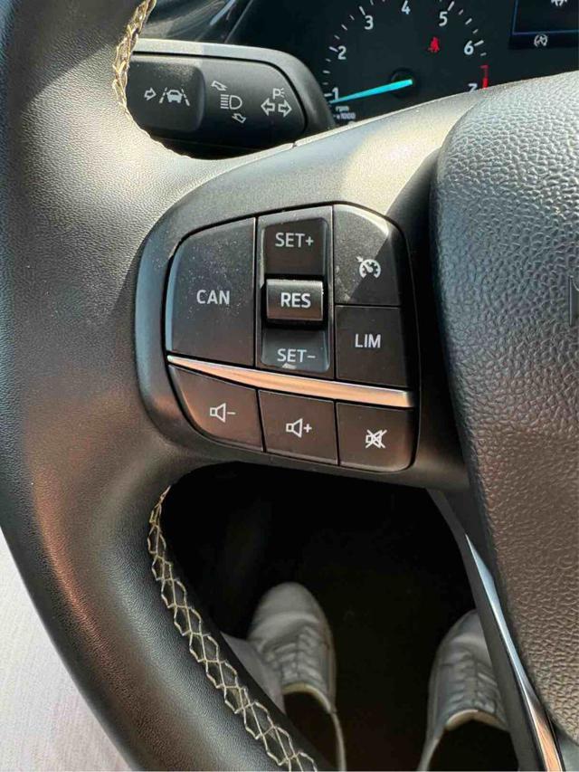 FORD Puma 1.0 EcoBoost Hybrid 125 CV S&S aut. Titanium