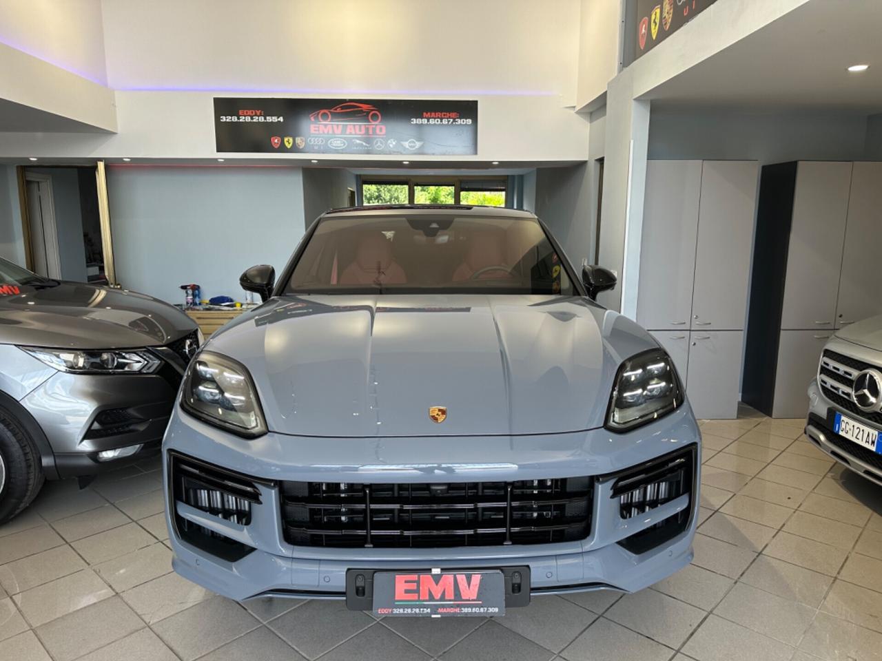 Porsche Cayenne 4.0 V8 Turbo E-Hybrid turbo 740cv