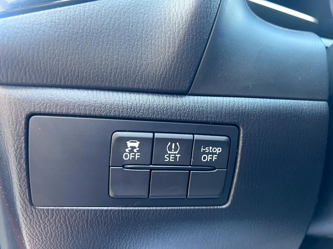 Mazda 3 Mazda3 1.5 Skyactiv-D Evolve