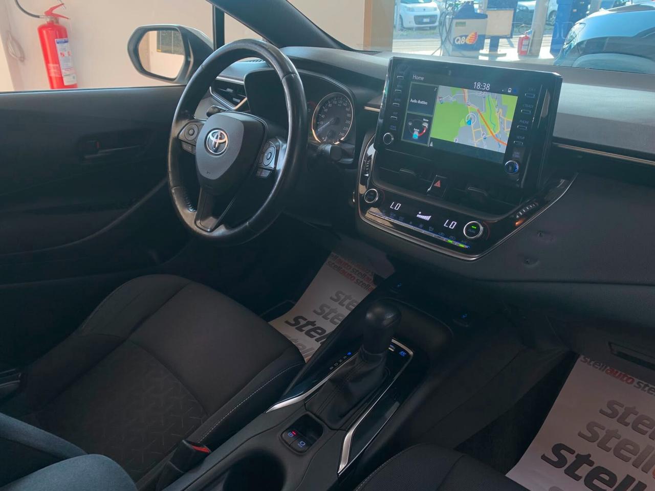 Toyota Corolla 1.8 Hybrid Business *IVA DEDUCIBILE*