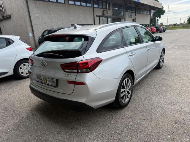HYUNDAI i30 Wagon 1.6 CRDi CV 110