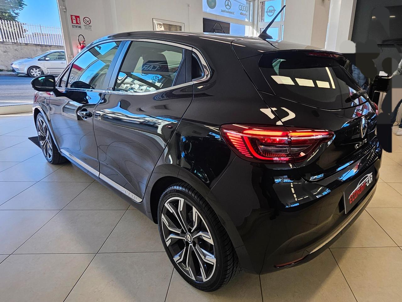 Renault Clio Full Hybrid E-Tech 140 CV 5 porte Intens