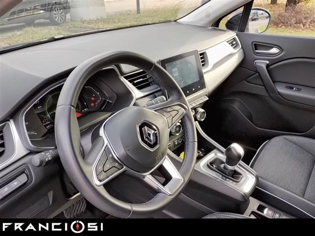 RENAULT Captur 1.6 E-TECH Hybrid Intens Auto