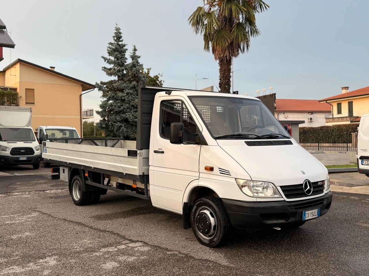 Mercedes Benz 413 CDI CASSONE LUNGO 2005