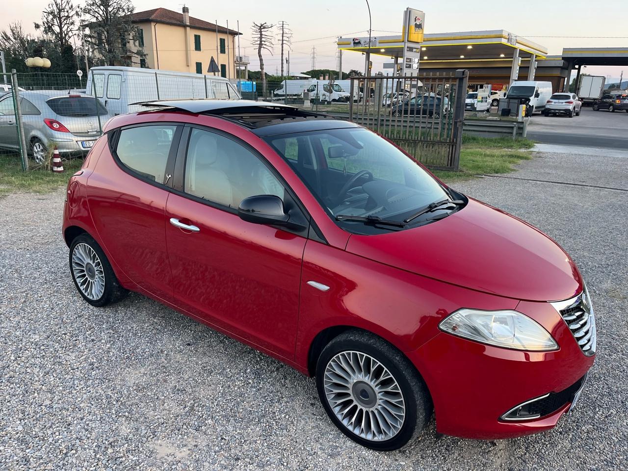 Lancia Ypsilon 1.3 MJT 16V 95 CV 5 porte S&S Gold
