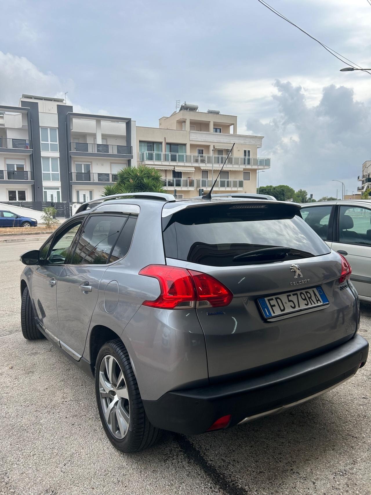Peugeot 2008 BlueHDi 120 S&S Allure