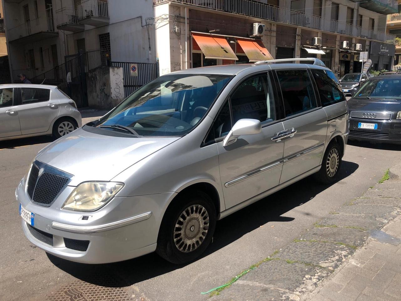 LANCIA PHEDRA 2.2 JTD – 7 POSTI – CONDIZIONI DA VETRINA – GARANZIA