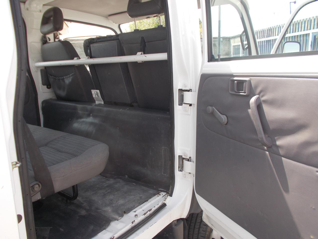 iveco nissan cabstar 35.13 2005 doppia + cassone fisso