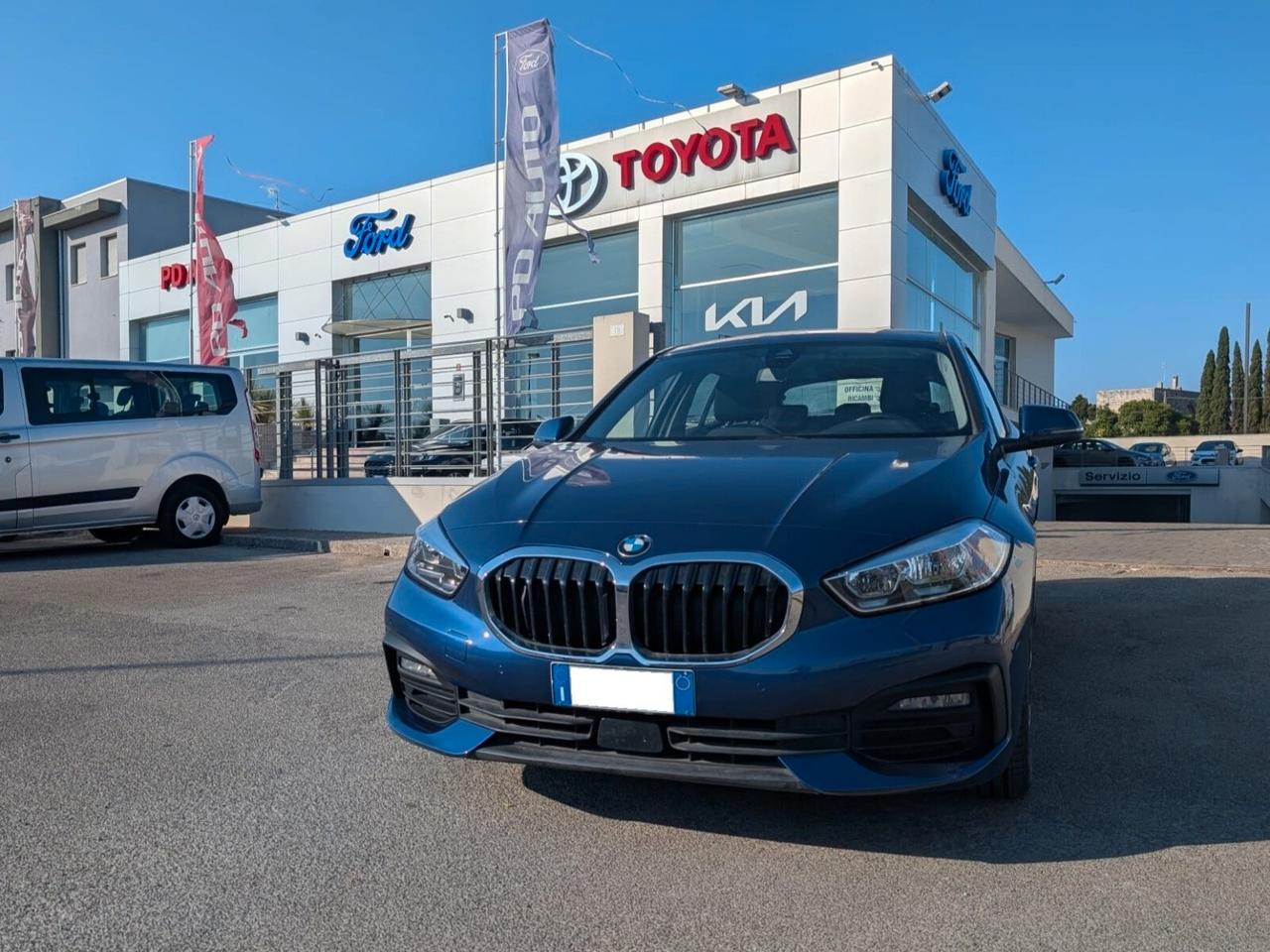 Bmw 116 116d 5p. Business Advantage