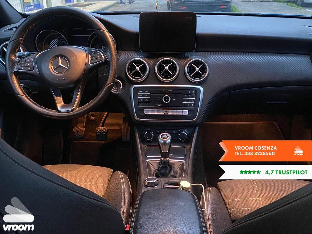 MERCEDES Classe A (W177) A 180 Automatic Pr...