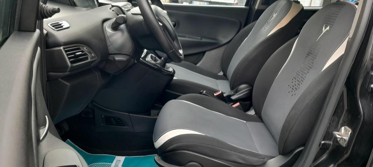 Lancia Ypsilon 1.2 Gold Euro6b NeopatentatiOK