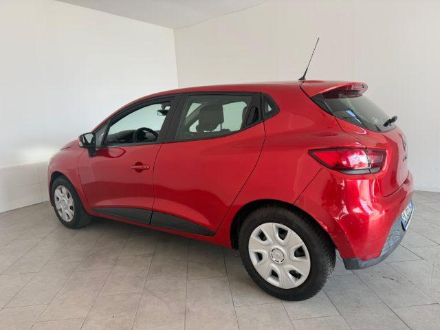 RENAULT Clio 1.2 75CV 5 porte Wave