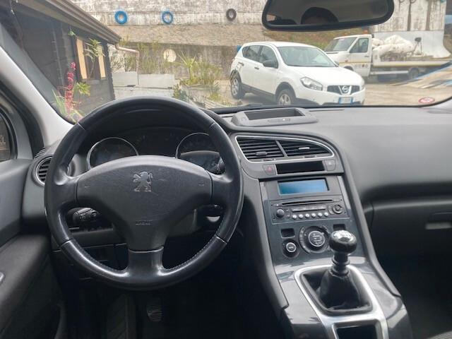 Peugeot 5008 1.6 HDi 112CV Family