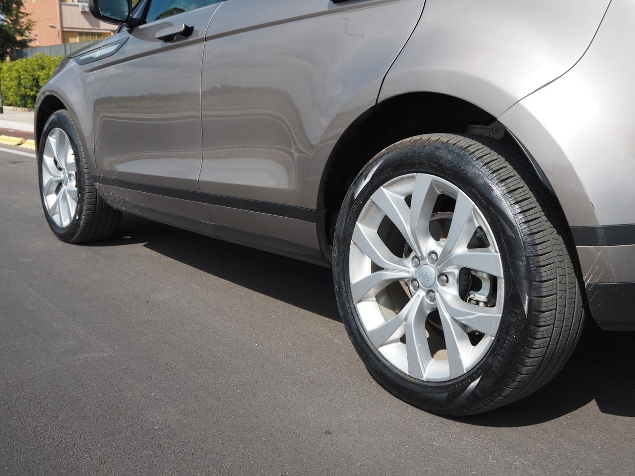 Land Rover Range Evoque 2.0D I4 163 CV AWD Auto R-Dynamic SE