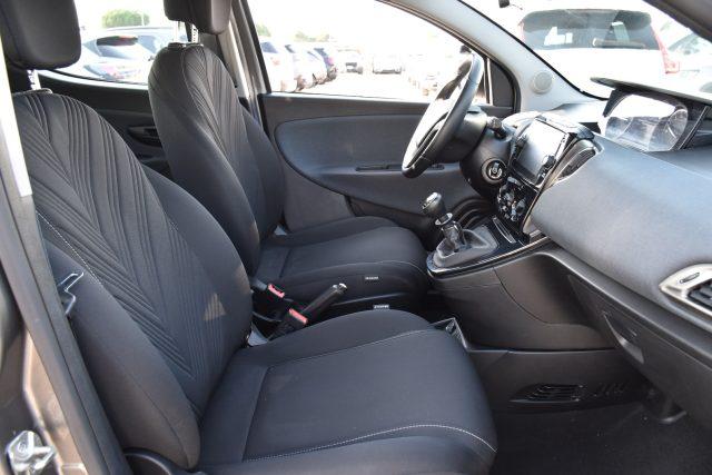 LANCIA Ypsilon 1.0 FireFly 5 porte S&S Hybrid Gold