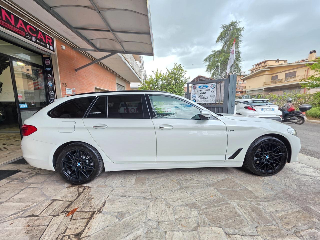Bmw 520 520D XDRIVE AUTOMATICO TETTO