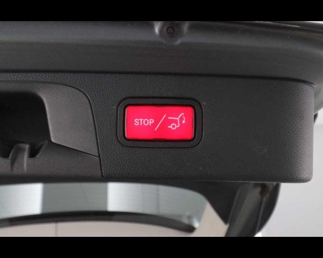 MERCEDES-BENZ GLC 300 e 4Matic EQ-Power Business Extra