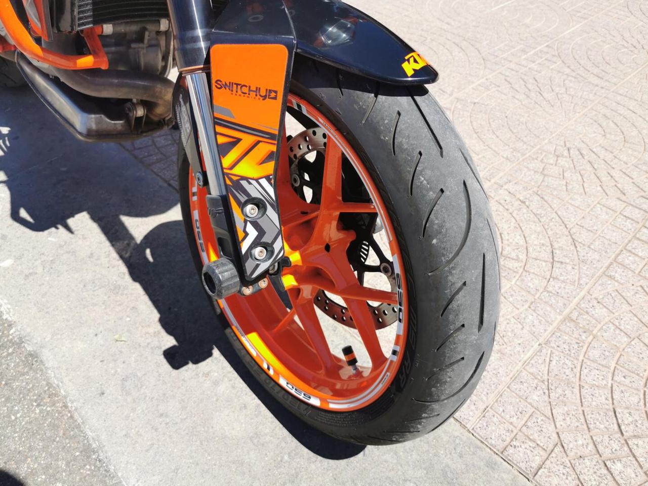 Ktm 690 Duke R * 75 Cv - Euro4 * - OFFERTA SENZA FINANZIAMENTO - RATE AUTO MOTO SCOOTER