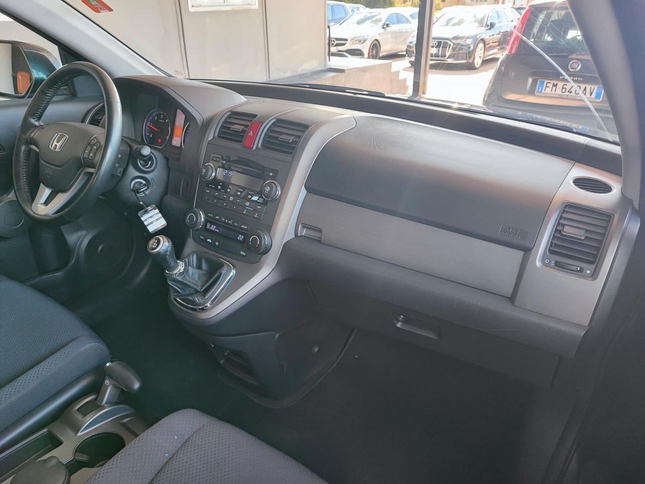 Honda CR-V 2.2 i-CTDi 16V Advance DPF