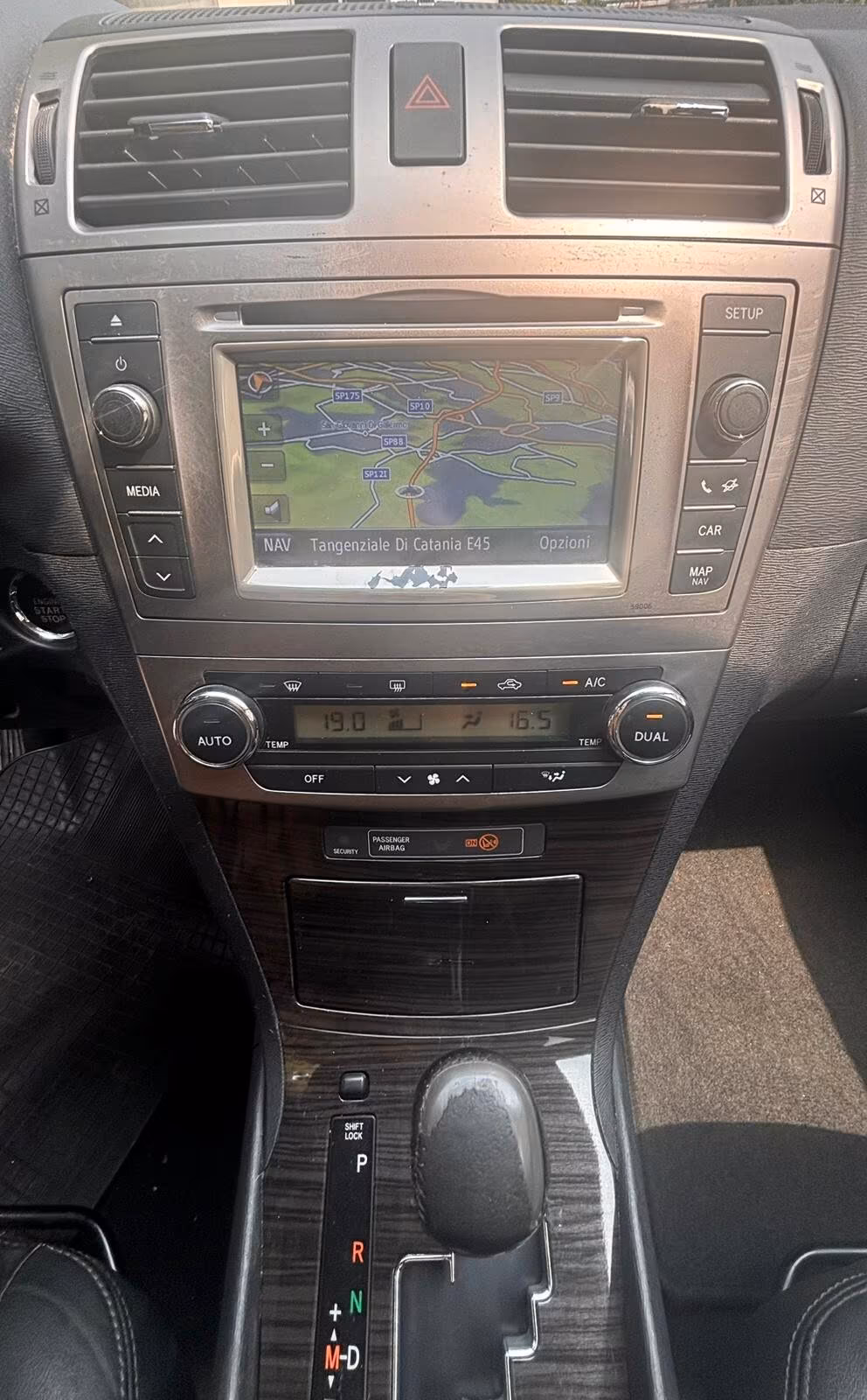 Toyota Avensis 2.2 D-Cat aut. Wagon Style Safety