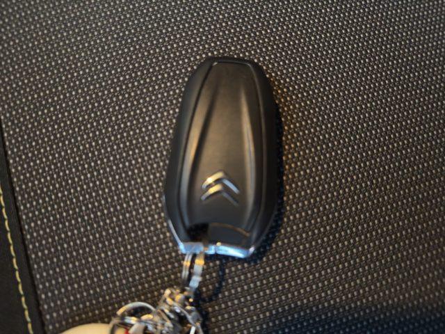 CITROEN C3 BlueHDi 100 S&S Shine Pack