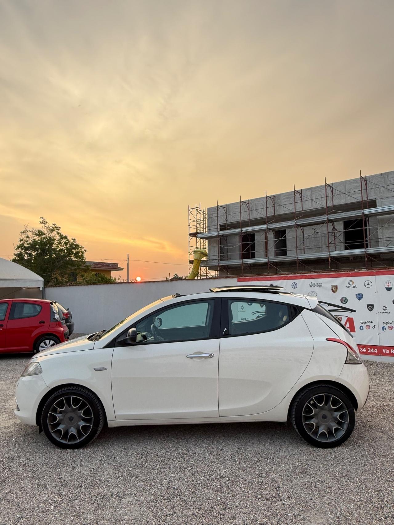 Lancia Ypsilon 1.3 MJT 16V 95 CV 5 porte S&S Platinum