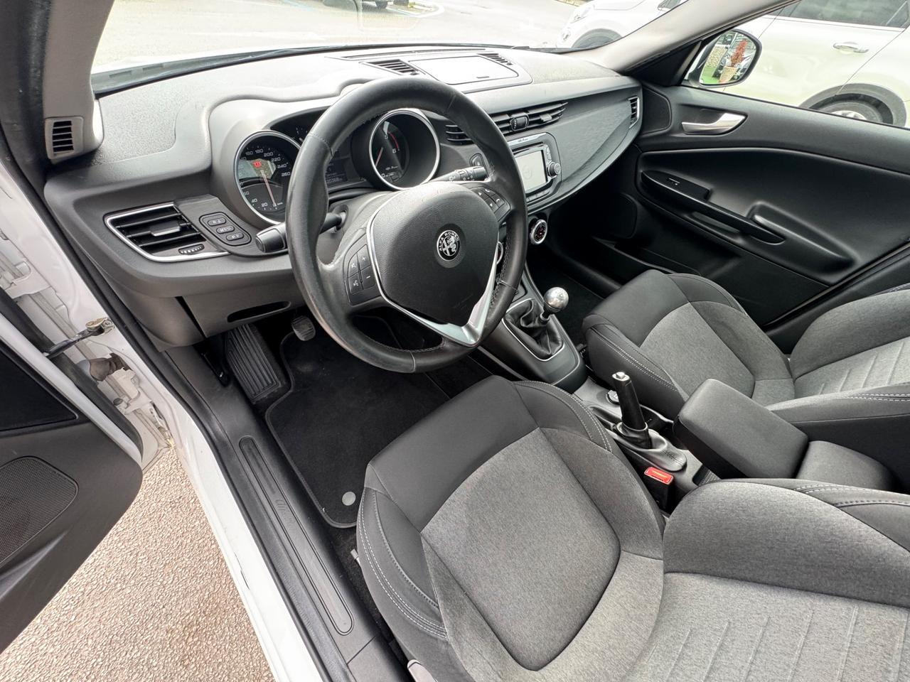 Alfa Romeo Giulietta 1.6 JTDm 120 CV Super
