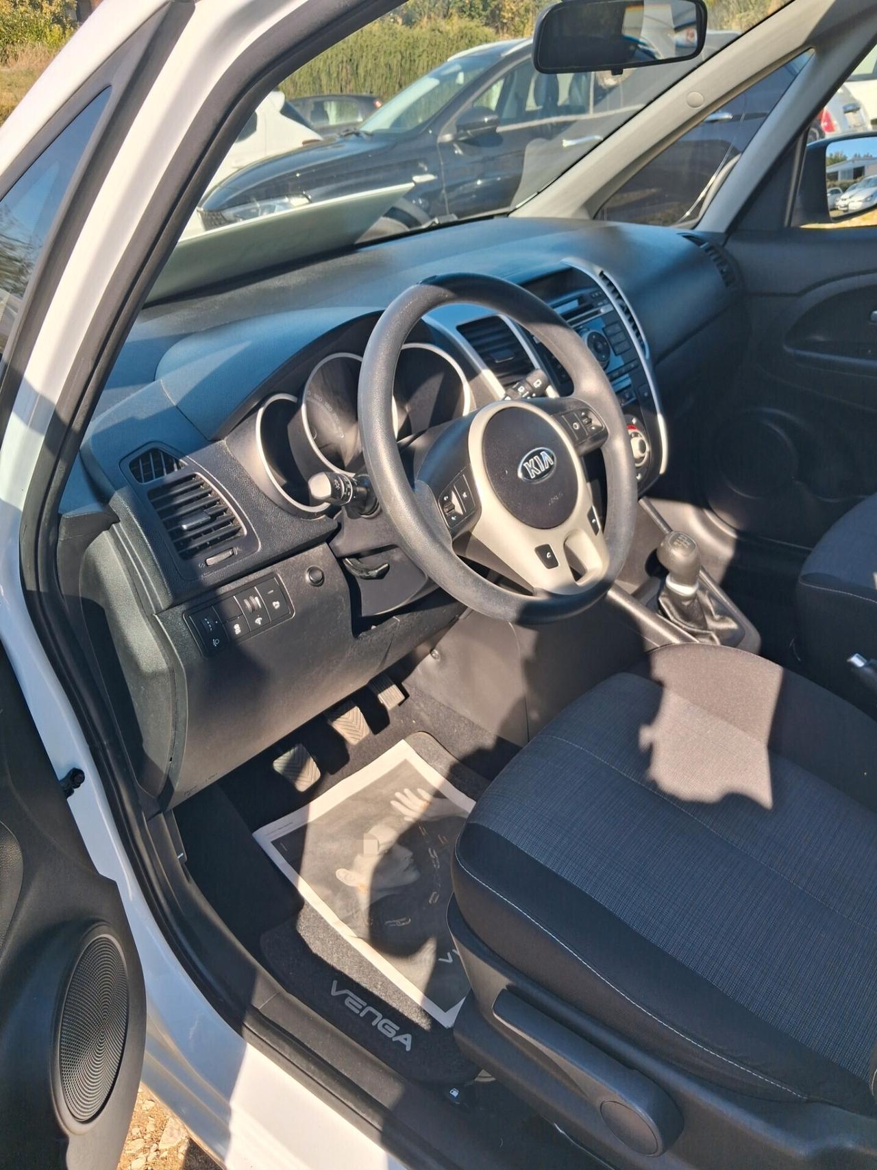 Kia Venga 1.4 EcoGPL 5porte Cool