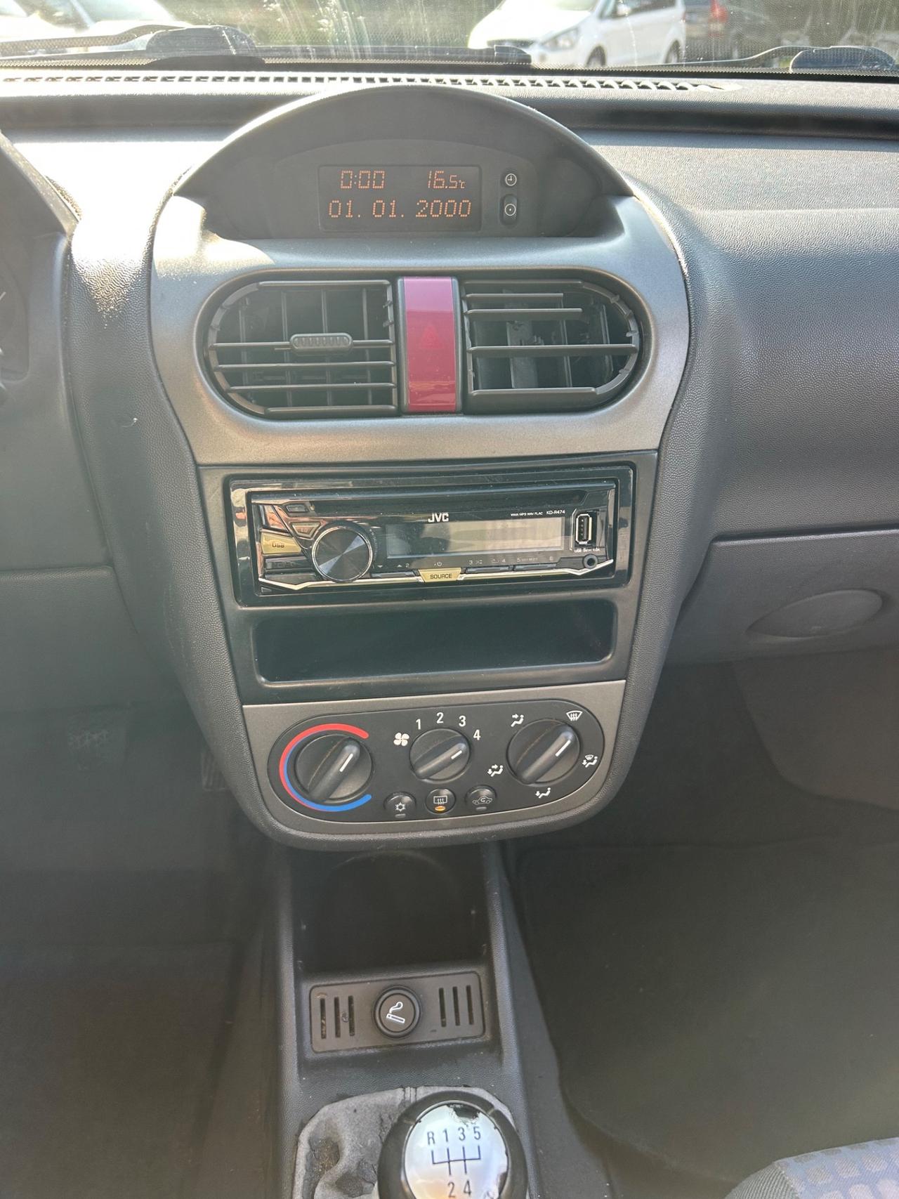 Opel Corsa 1.3 CDTI 75CV 5 porte Club 100.000km