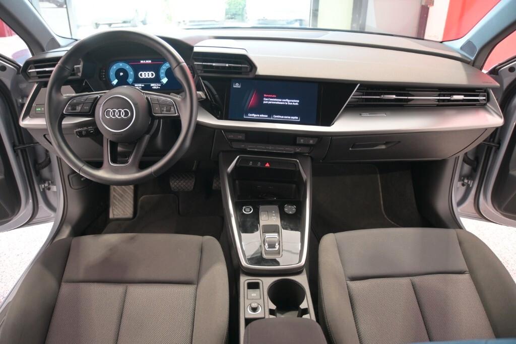 Audi A3 SPB 30 TDI Business Advanced