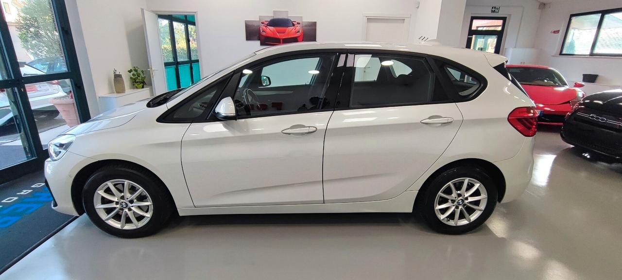Bmw 2er Active Tourer 218d Luxury
