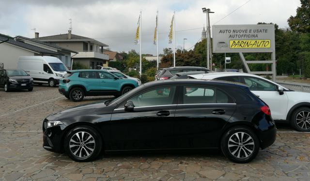 MERCEDES-BENZ A 200 d Automatic Business