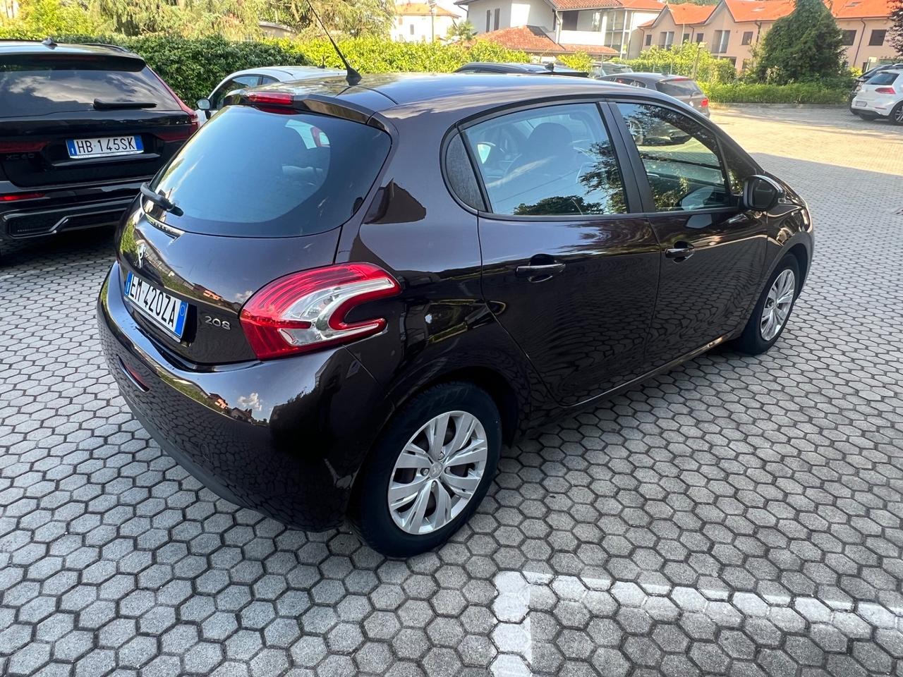 Peugeot 208 1.2 VTi 82 CV 5 porte Active