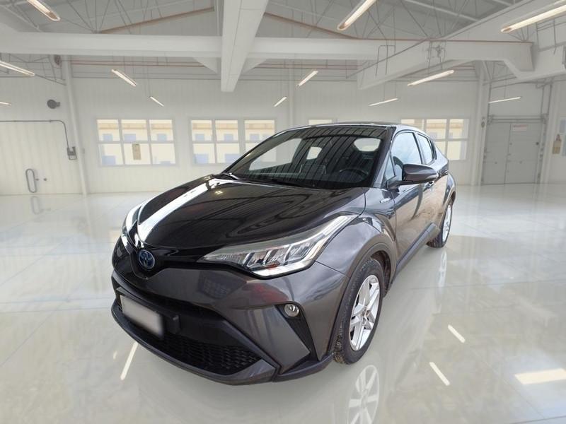TOYOTA C-HR 1.8H 98CV E-CVT Business